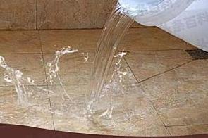 东湖漏水维修 免砸砖防水材料该如何施工